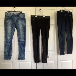 3 pairs of jeans
